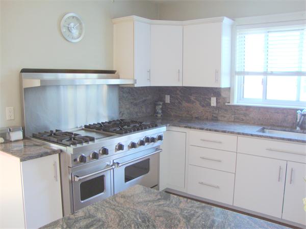 29 Linden Road Melrose, MA 02176 - Photo 5 of 26 Gallery Image 5