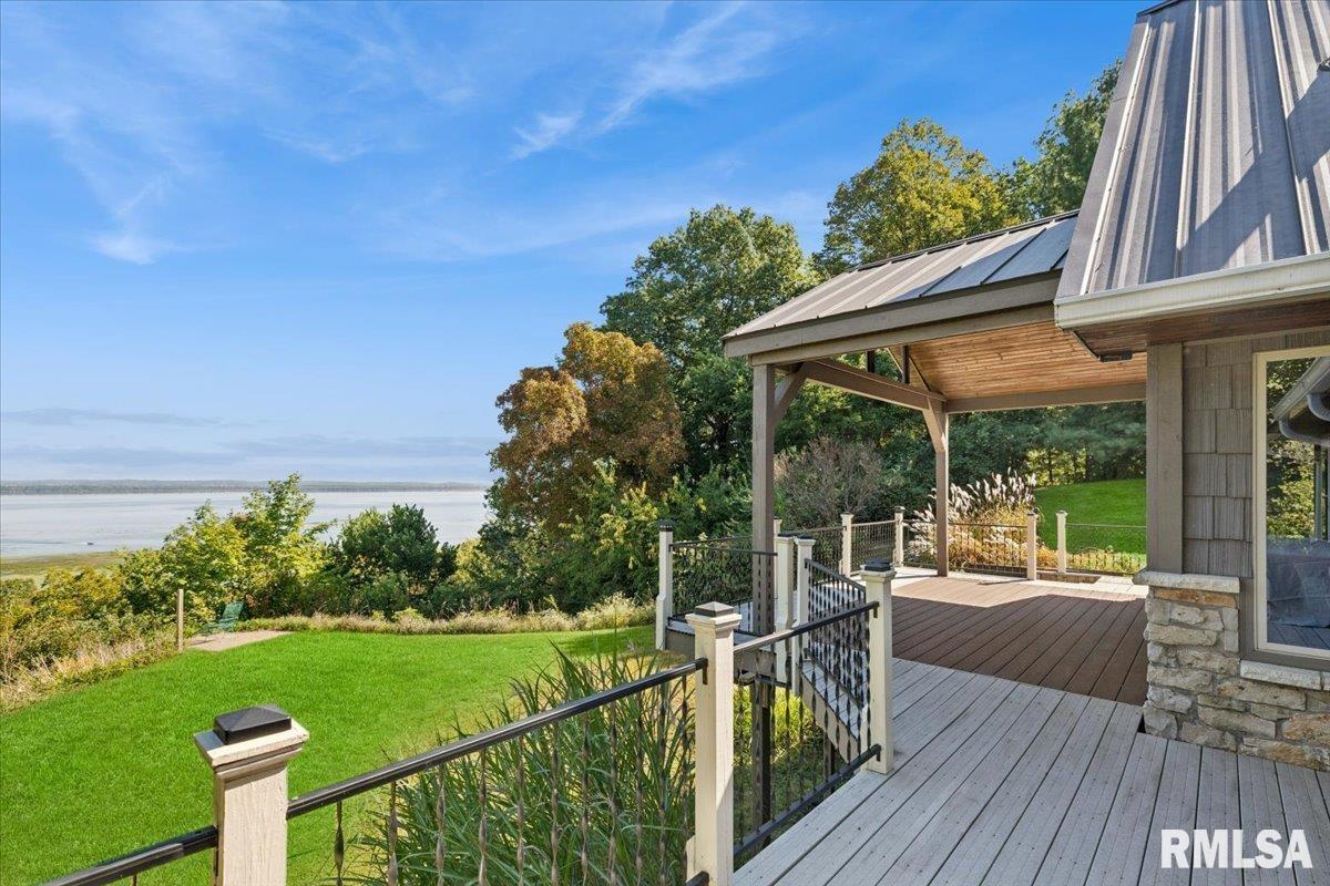 1650 468th Avenue Clinton, IA 52732 - Photo 30 of 59