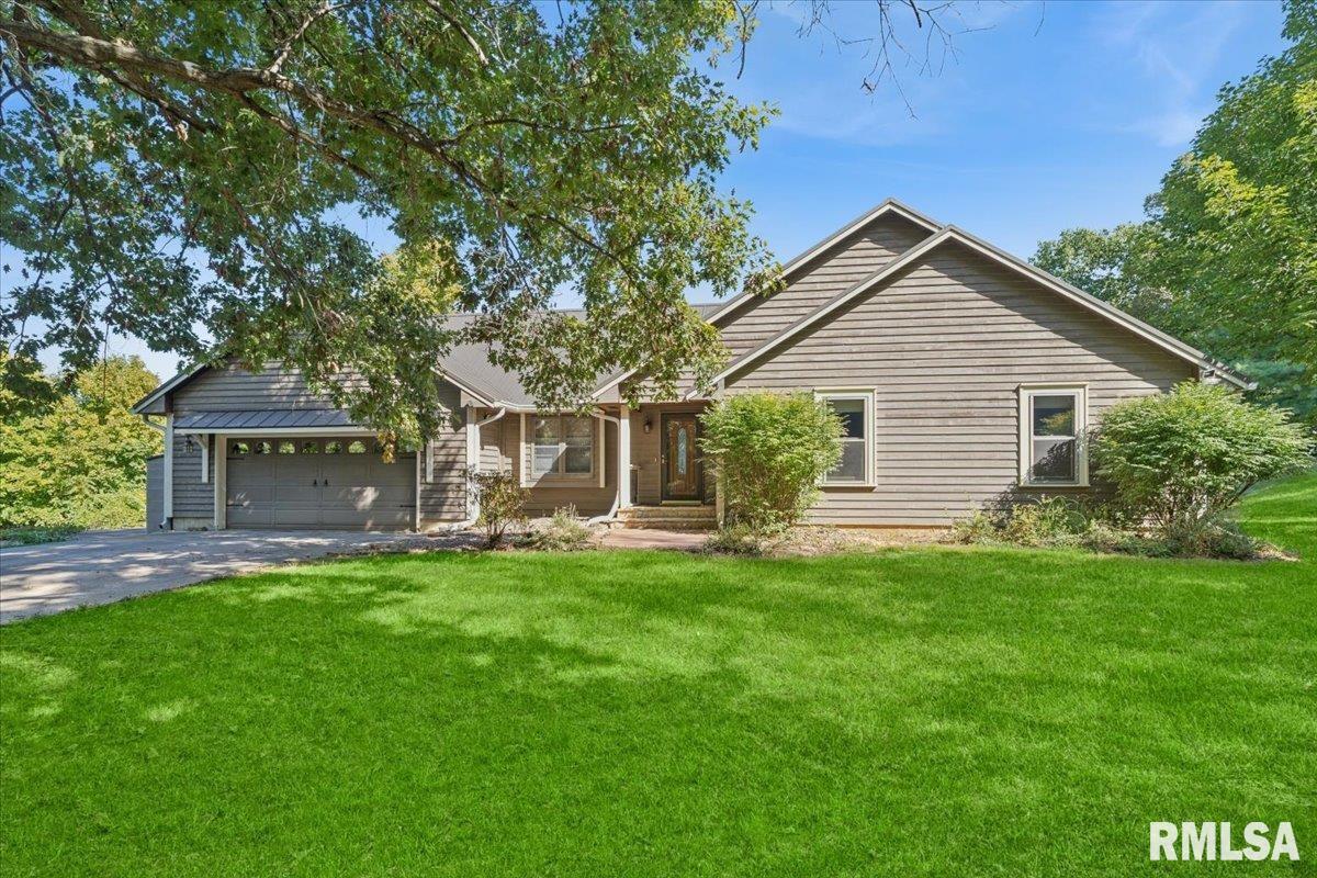 1650 468th Avenue Clinton, IA 52732 - Photo 3 of 59