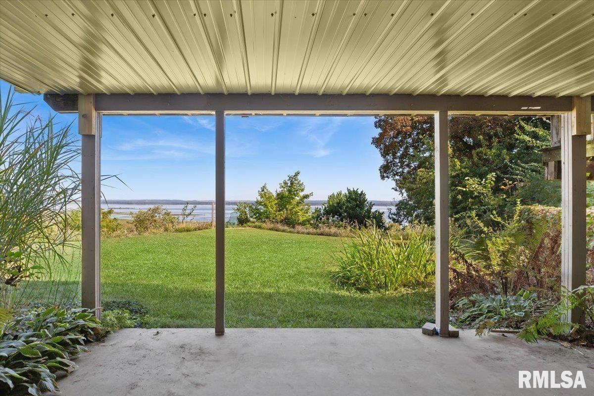 1650 468th Avenue Clinton, IA 52732 - Photo 32 of 59