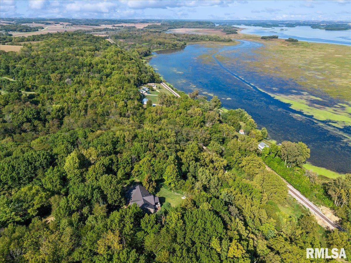 1650 468th Avenue Clinton, IA 52732 - Photo 37 of 59
