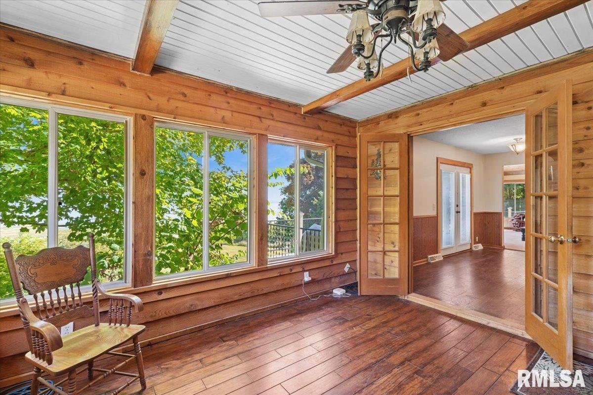 1650 468th Avenue Clinton, IA 52732 - Photo 40 of 59