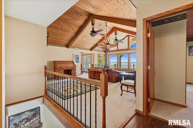 $689,900 | 1650 468th Avenue, Clinton, IA 52732