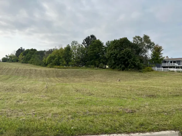 $19,900 | 570 Meadow Ridge Lane, Unit LT1, Plymouth, WI 53073