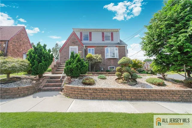 $620,000 | 2112 Gless Avenue, Union, NJ 07083