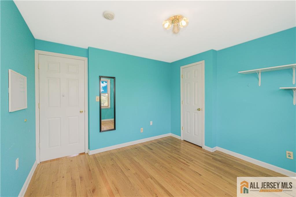 2112 Gless Avenue Union, NJ 07083 - Photo 19 of 39