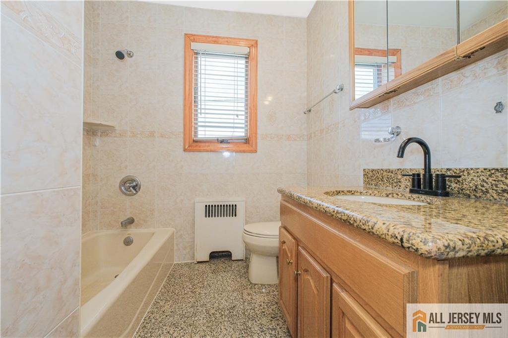 2112 Gless Avenue Union, NJ 07083 - Photo 26 of 39