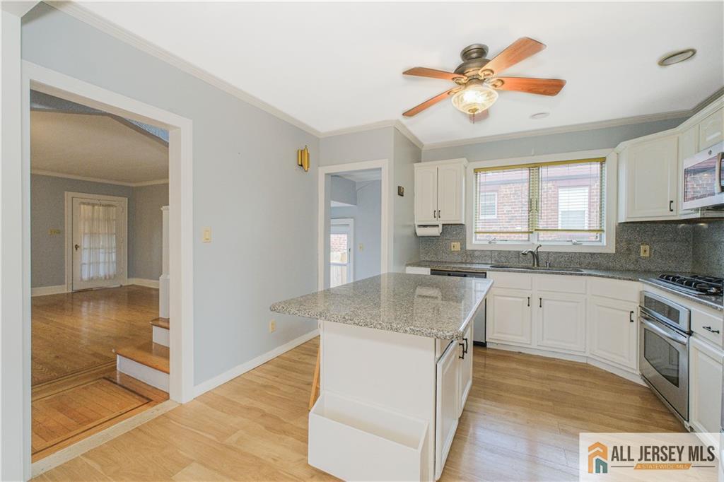 2112 Gless Avenue Union, NJ 07083 - Photo 9 of 39