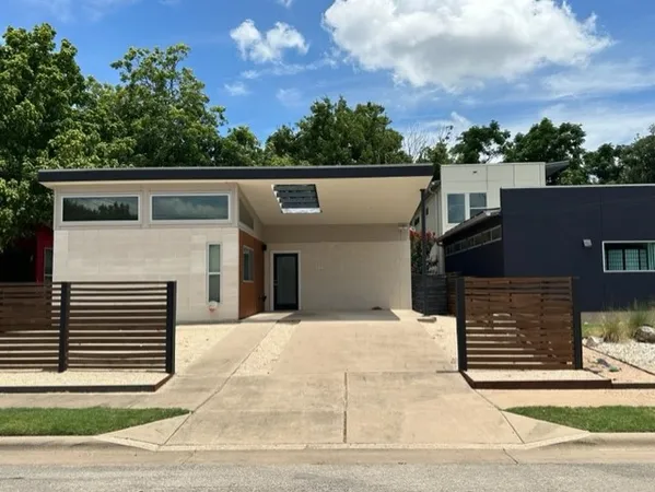$2,750 | 5920 Lux Street, Austin, TX 78721