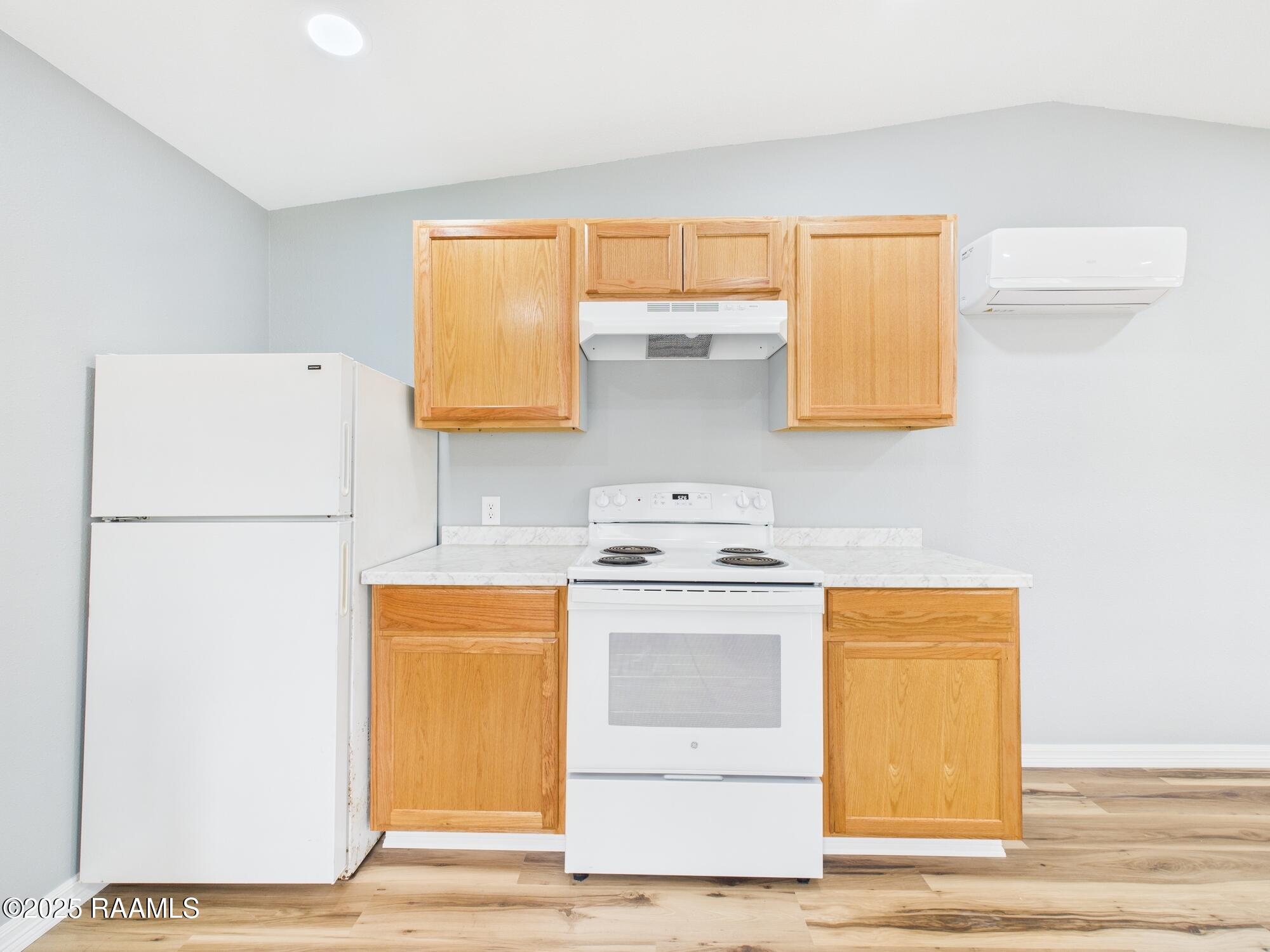 300 Gauthier Road Lafayette, LA 70501 - Photo 8 of 11 Kitchen
