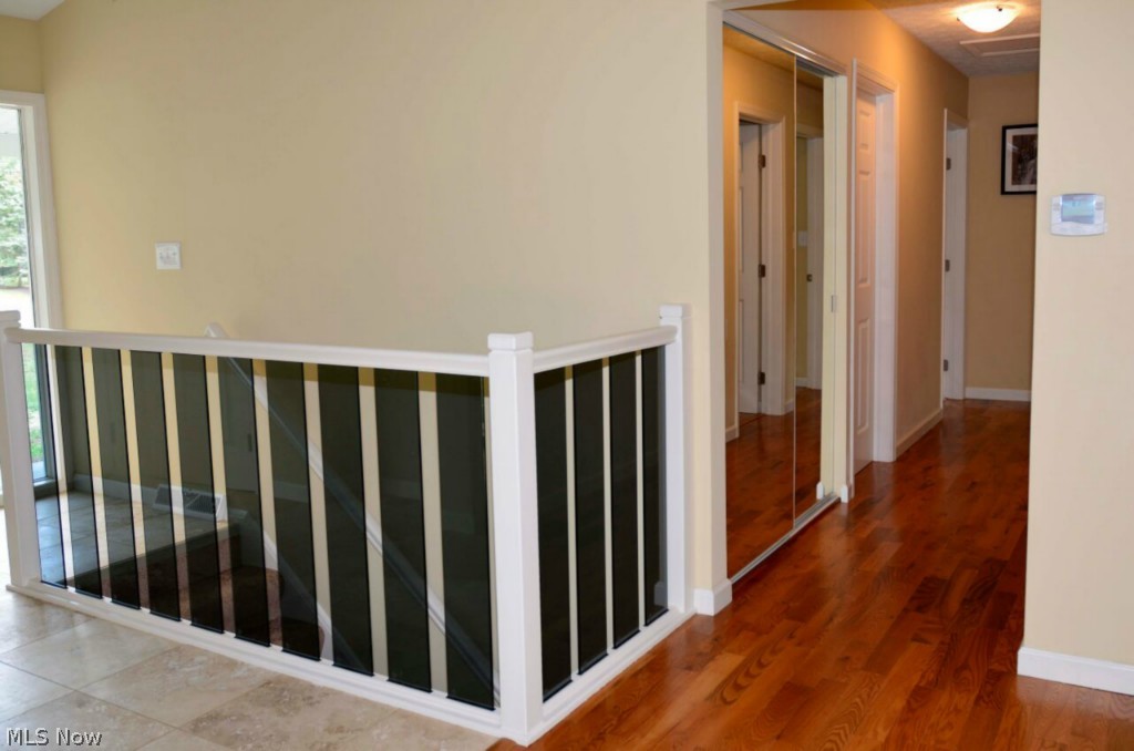 30226 Bolingbrook Road Pepper Pike, OH 44124 - Photo 4 of 25