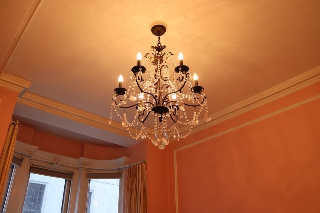 21 Beacon Street, Unit 3R Boston, MA 02108 - Photo 9 of 14