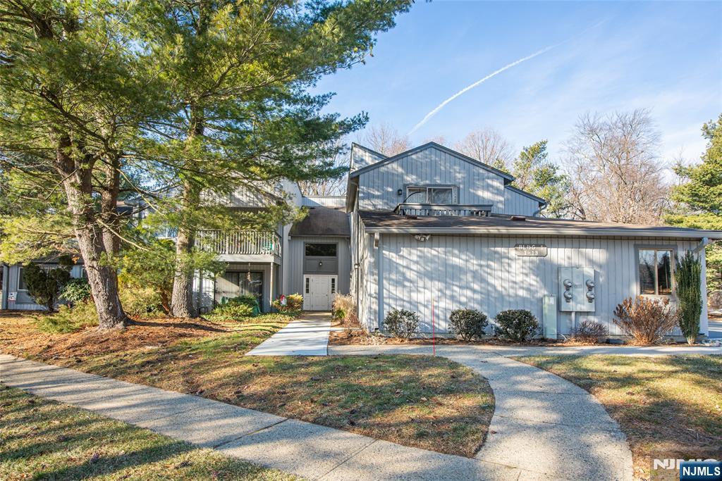 7 Drake Lane Roxbury Township, NJ 07852 - Photo 23 of 35 a front view of a house with a yard