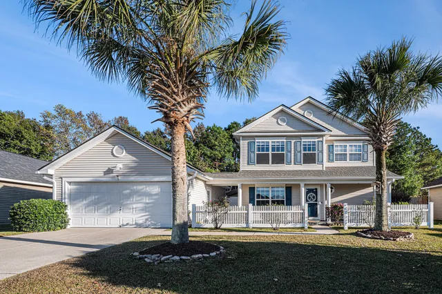 $425,000 | 313 Seneca River Drive, Summerville, SC 29485