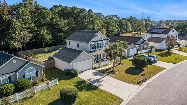 $425,000 | 313 Seneca River Drive, Summerville, SC 29485