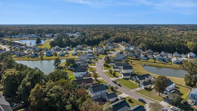 $425,000 | 313 Seneca River Drive, Summerville, SC 29485