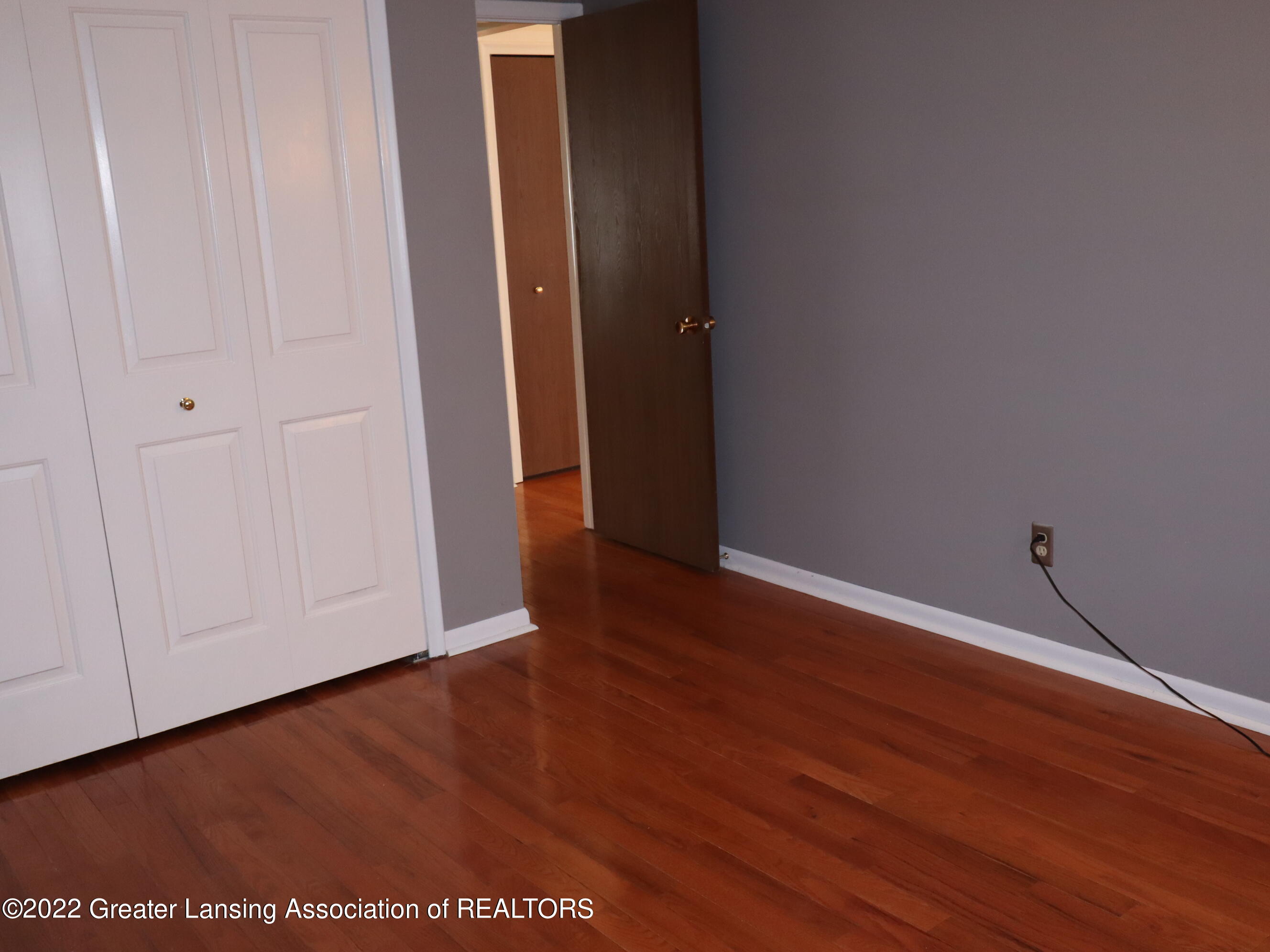 5896 Okemos Road Haslett, MI 48840 - Photo 21 of 47 IMG_0482