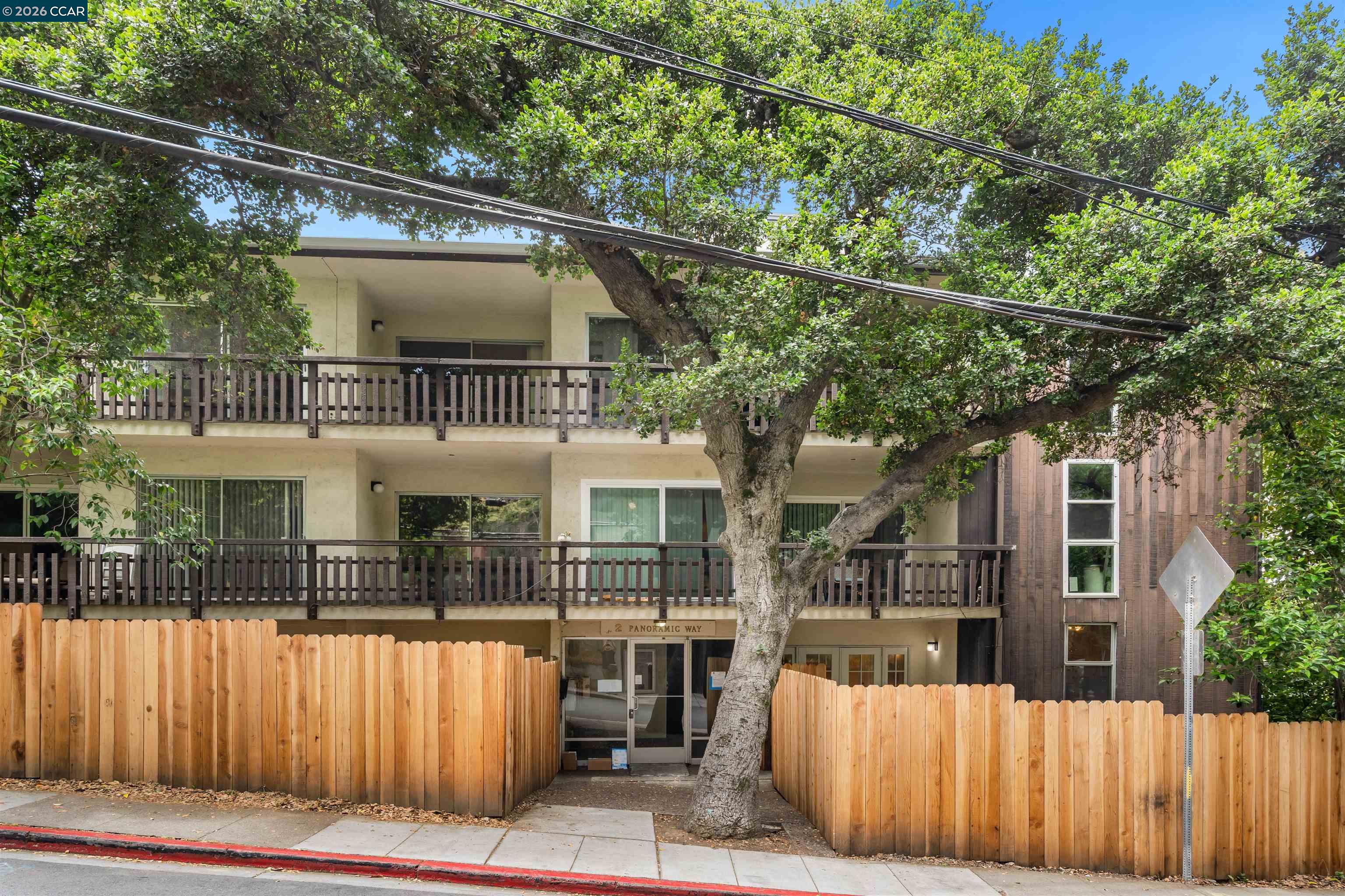 2 Panoramic Way, Unit 304 Berkeley, CA 94704 - Photo 5 of 43