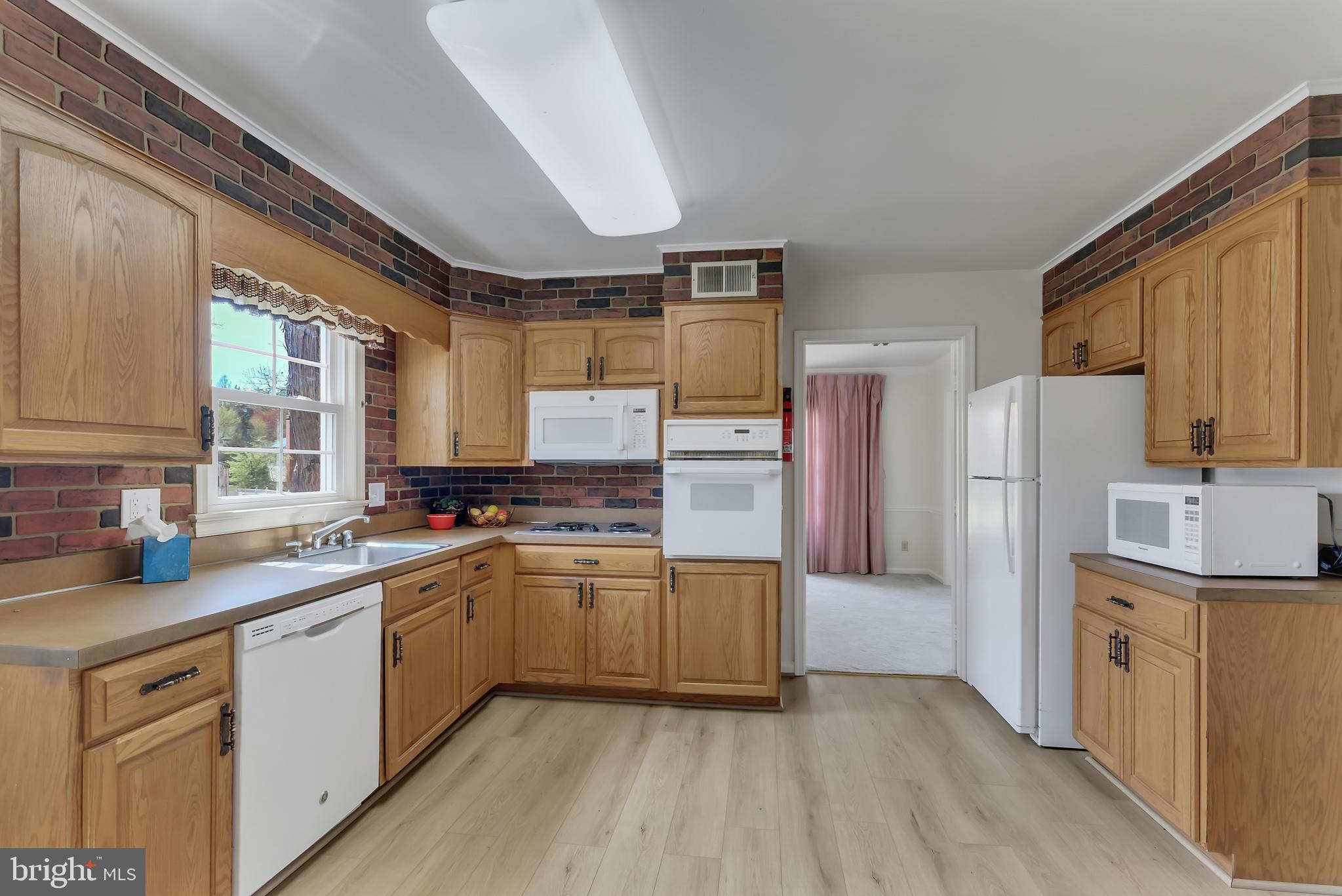 14212 Rippling Brook Drive Silver Spring, MD 20906 - Photo 13 of 38 Main Kitchen