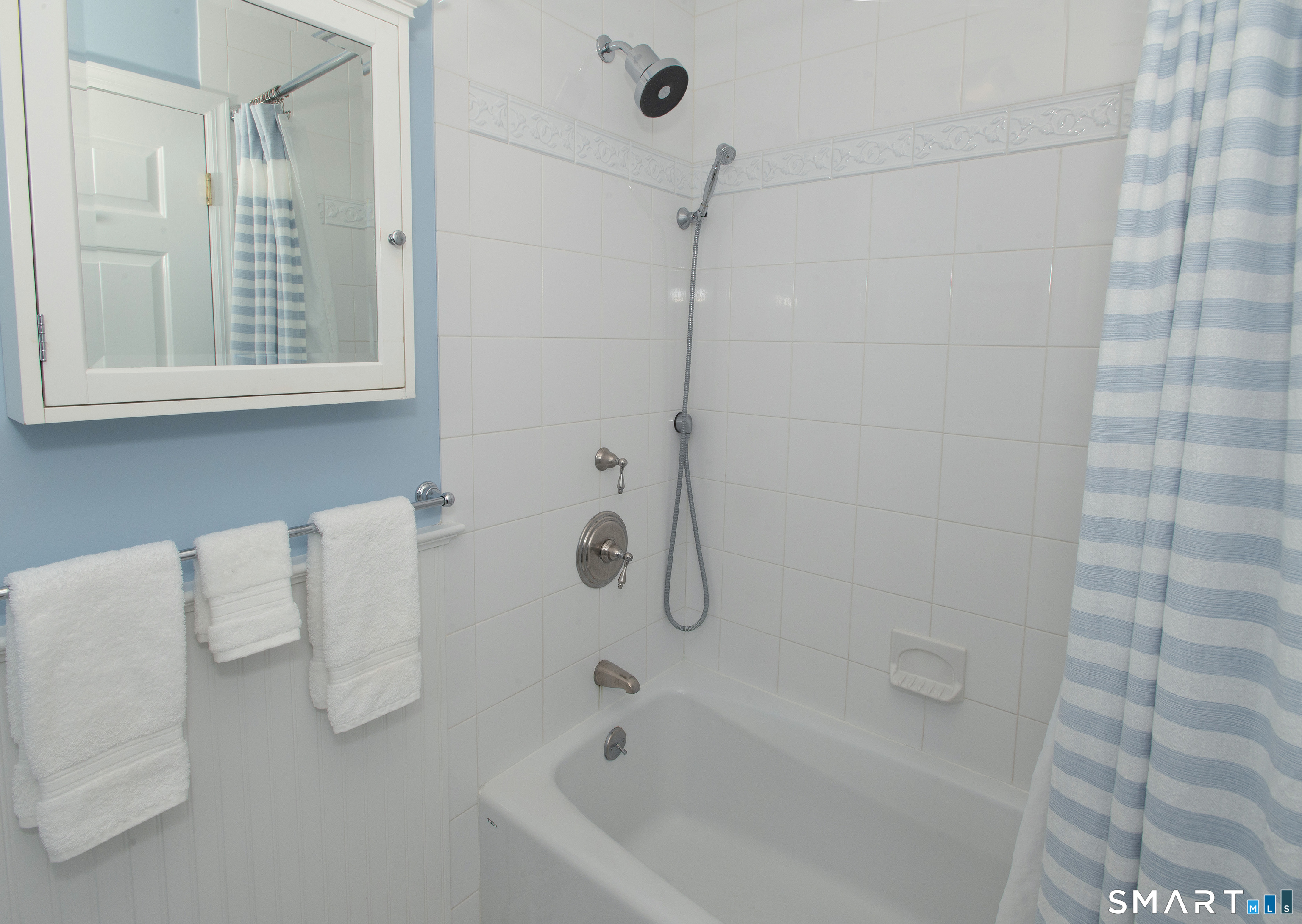 15 Twopence Road Ridgefield, CT 06877 - Photo 27 of 42 a bathroom with a bathtub and shower