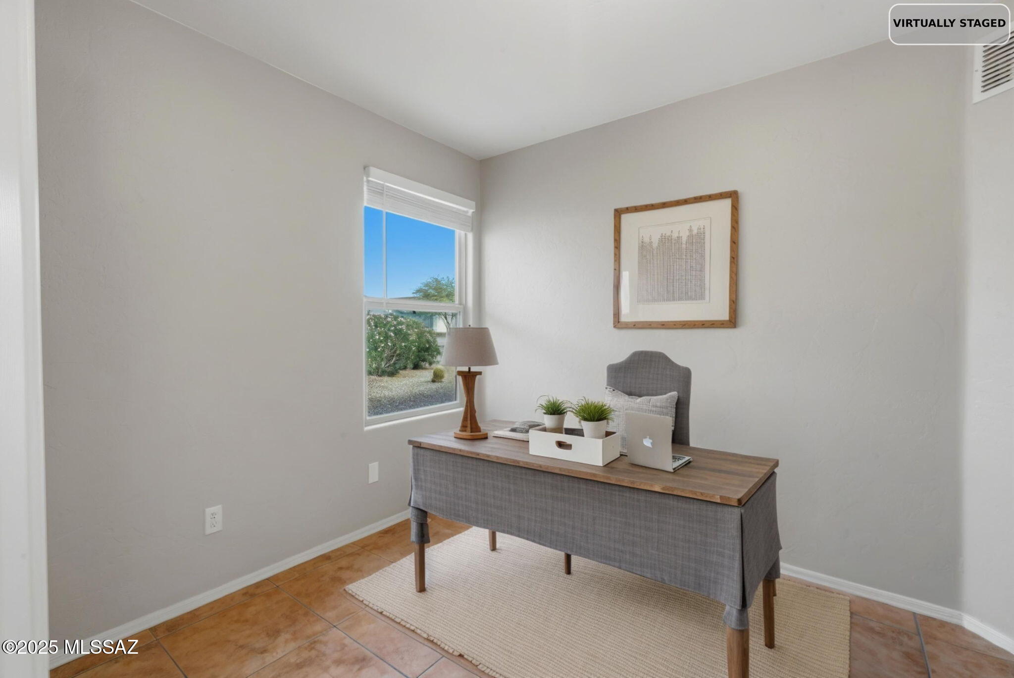 8244 South Lost Mountain Road Tucson, AZ 85747 - Photo 25 of 41 a workspace with furniture and window