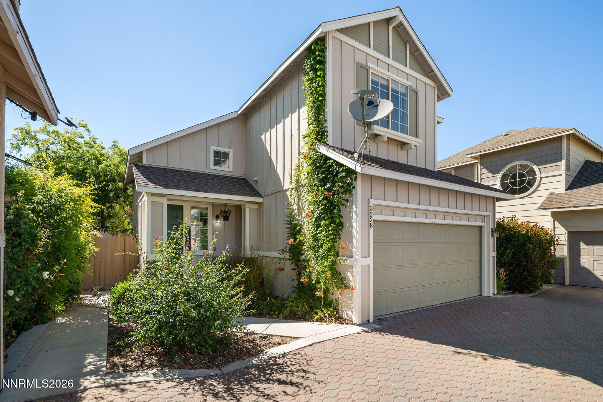 3528 Heron's Circle Reno, NV 89502 - Photo 2 of 31 29-web-or-mls-3528 Herons Ct-30