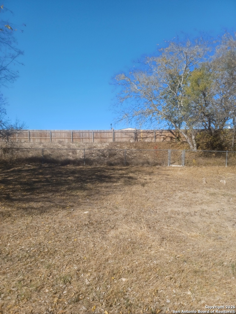 7323 Canterfield Road San Antonio, TX 78240 - Photo 18 of 19