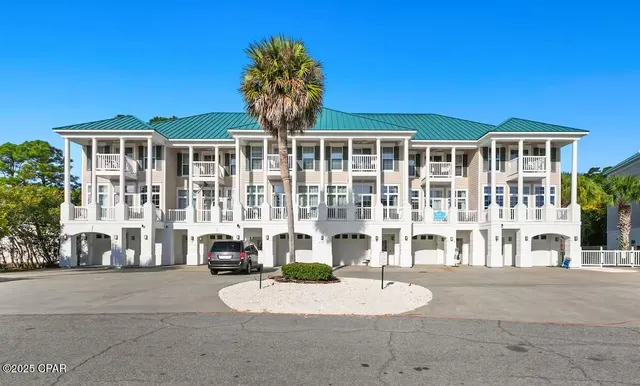 $749,000 | 512 Dement Circle, Unit B, Panama City Beach, FL 32407