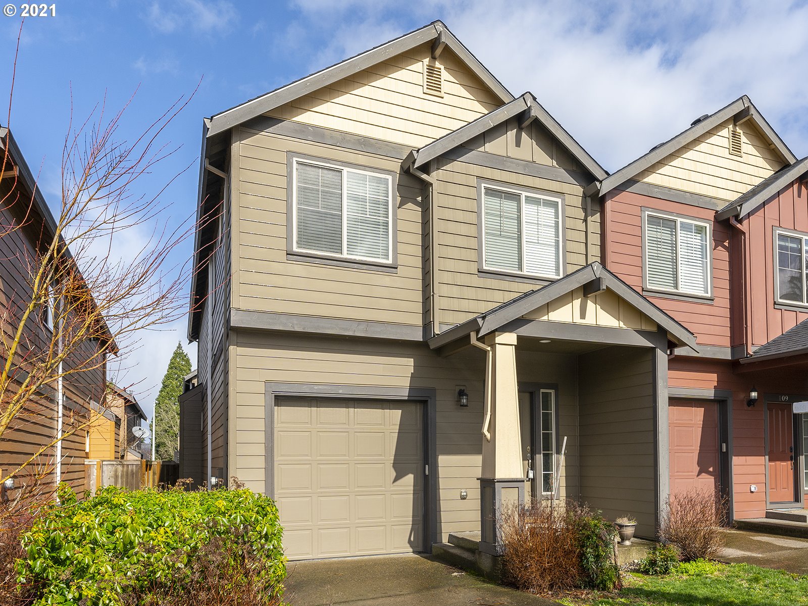 115 Lawton Road Oregon City, OR 97045 - Photo 1 of 26 Gallery Image 1