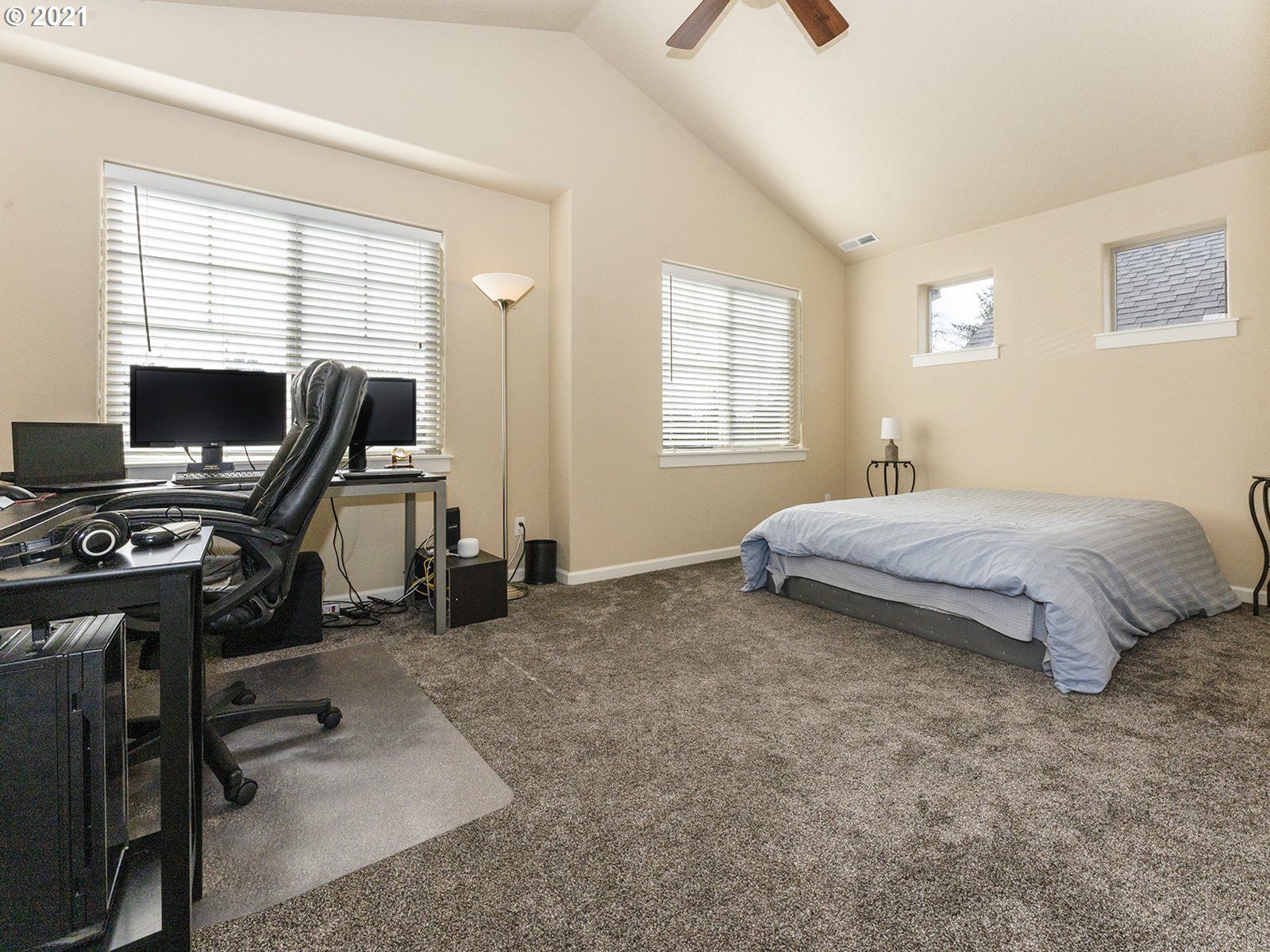 115 Lawton Road Oregon City, OR 97045 - Photo 18 of 26 Gallery Image 18