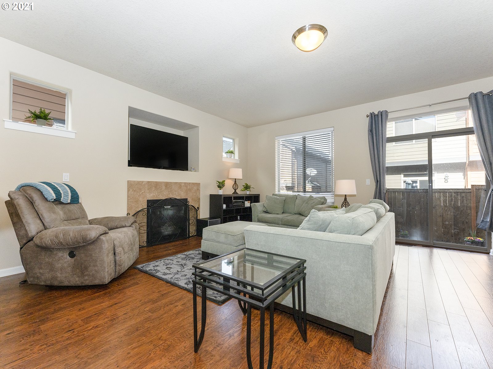 115 Lawton Road Oregon City, OR 97045 - Photo 5 of 26 Gallery Image 5