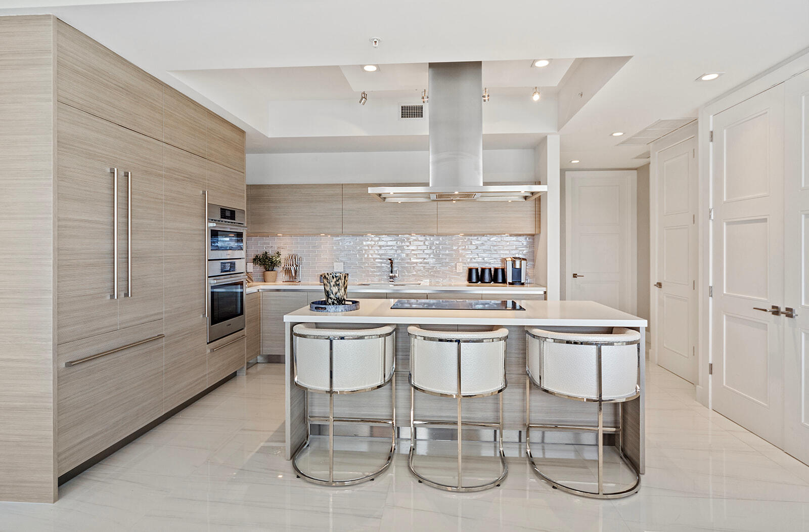 155 East Boca Raton Road, Unit 907 Boca Raton, FL 33432 - Photo 3 of 52 IMG_6049 2