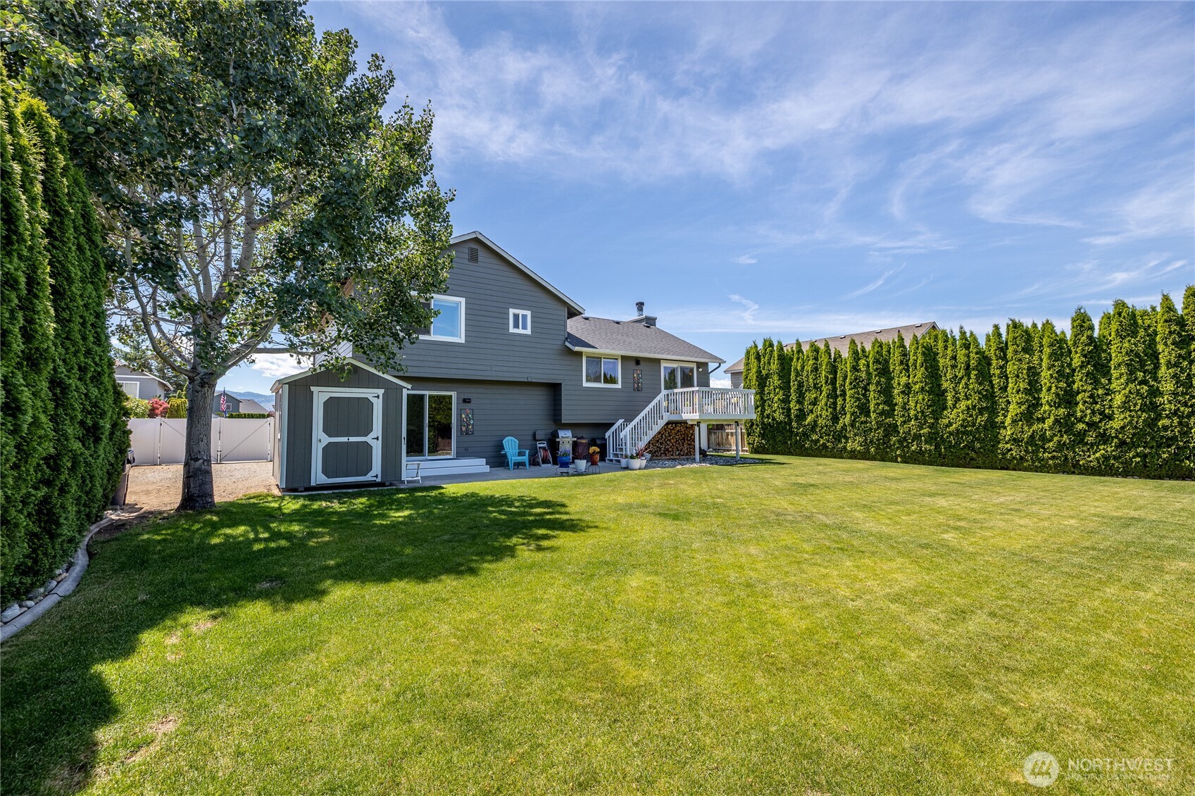 2386 Fancher Field Road East Wenatchee, WA 98802 - Photo 35 of 39