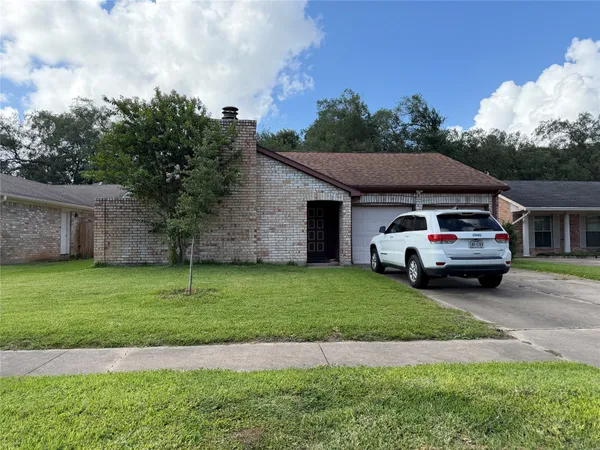 $2,200 | 2535 Coopers Post Lane, Sugar Land, TX 77478