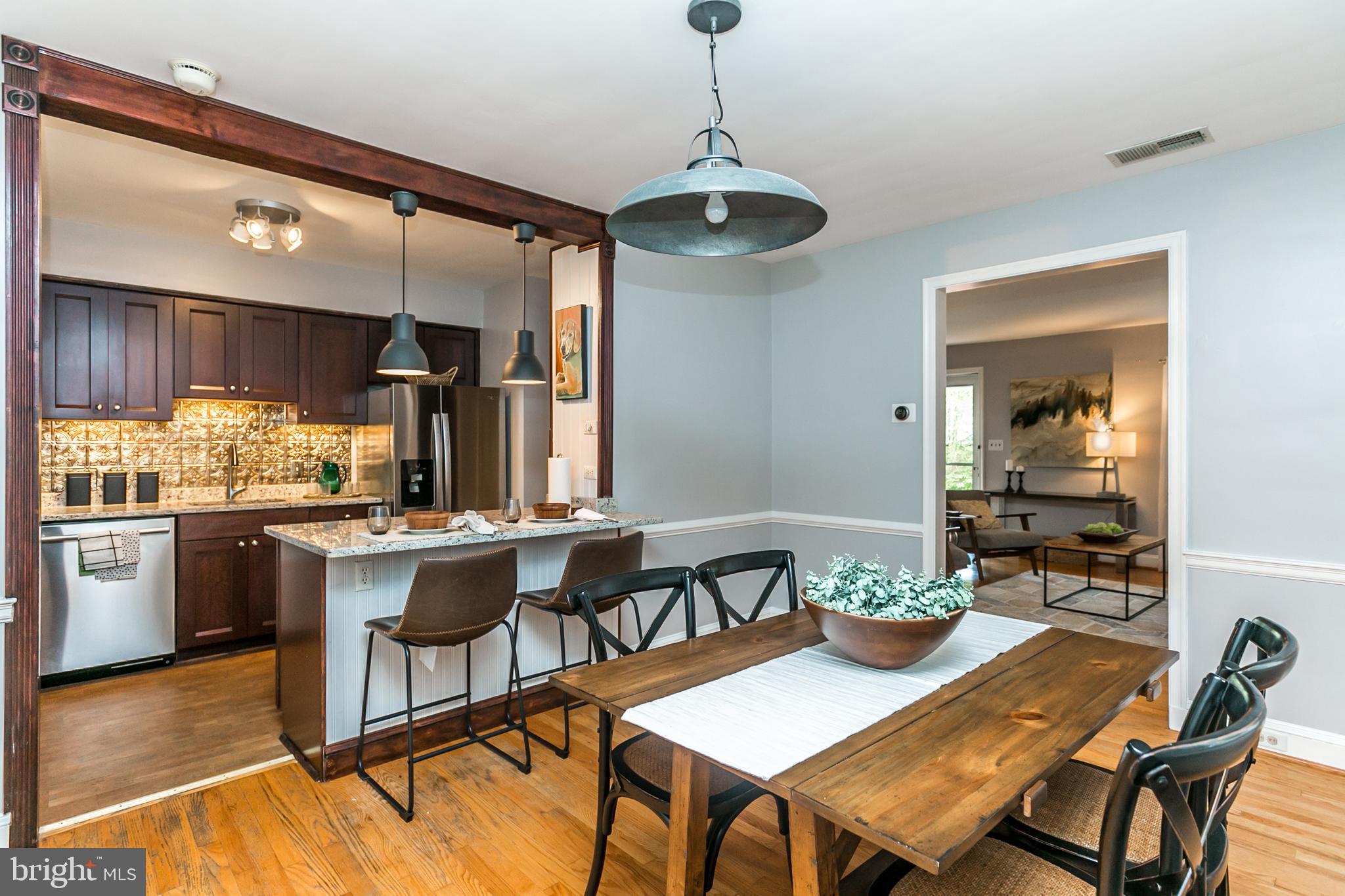 1303 Northview Road Baltimore, MD 21218 - Photo 10 of 40 Dining/kitchen area