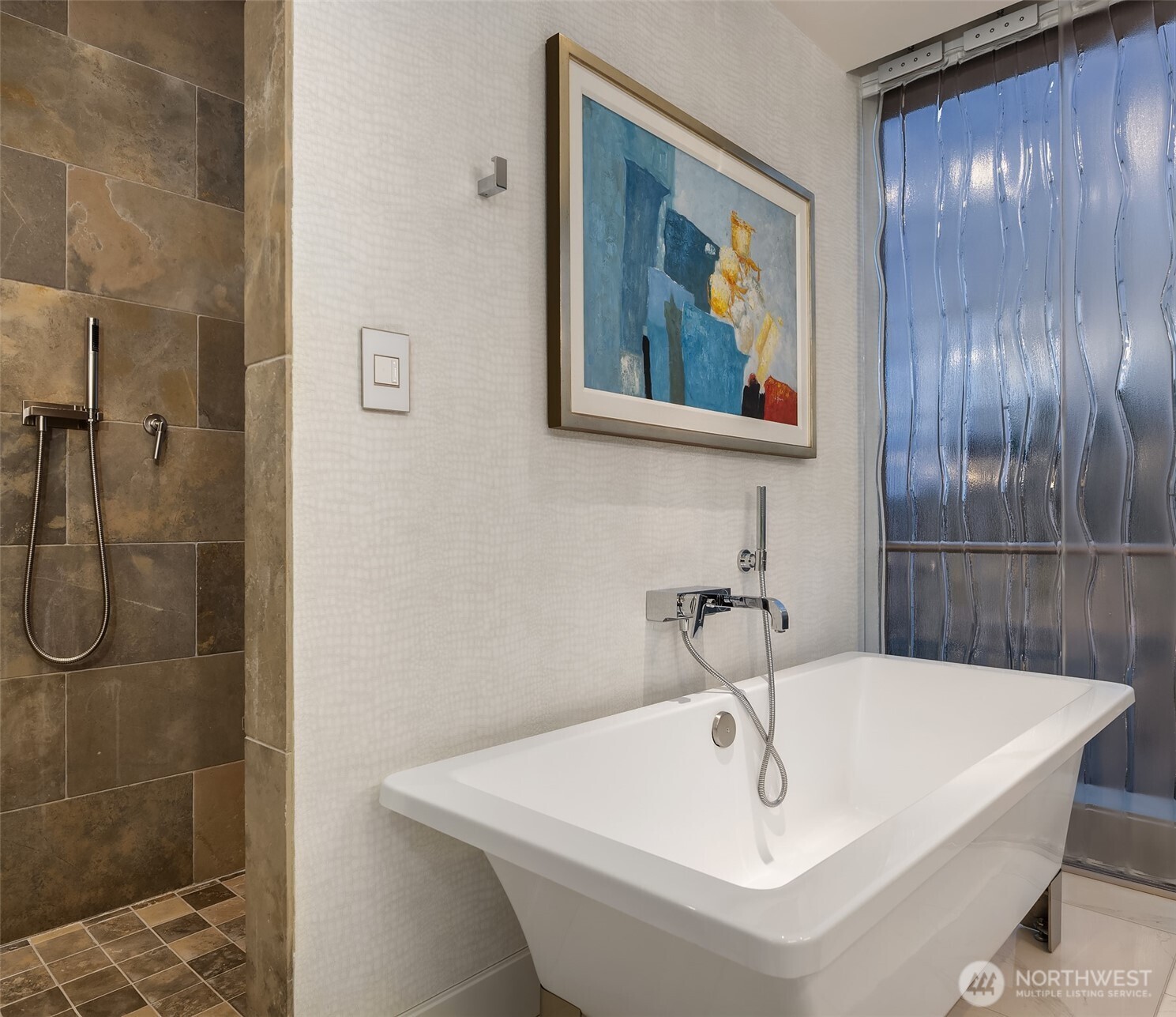 99 Union Street, Unit 1704 Seattle, WA 98101 - Photo 23 of 40