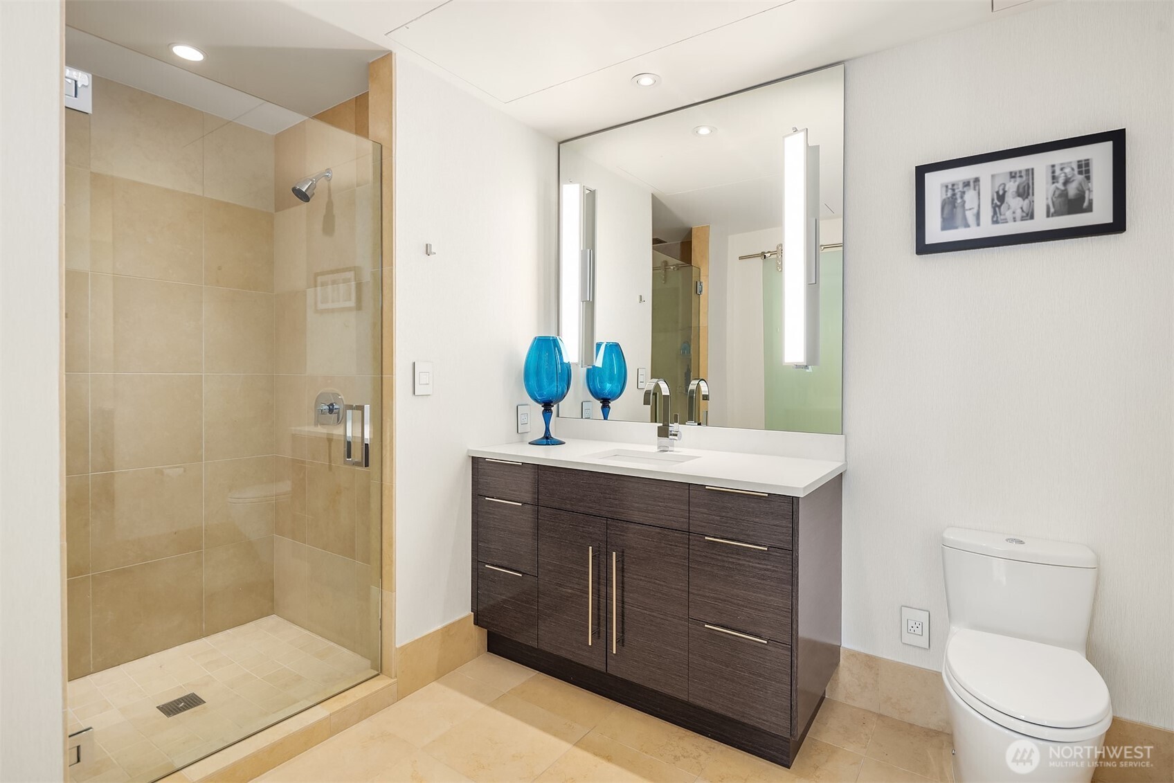 99 Union Street, Unit 1704 Seattle, WA 98101 - Photo 29 of 40