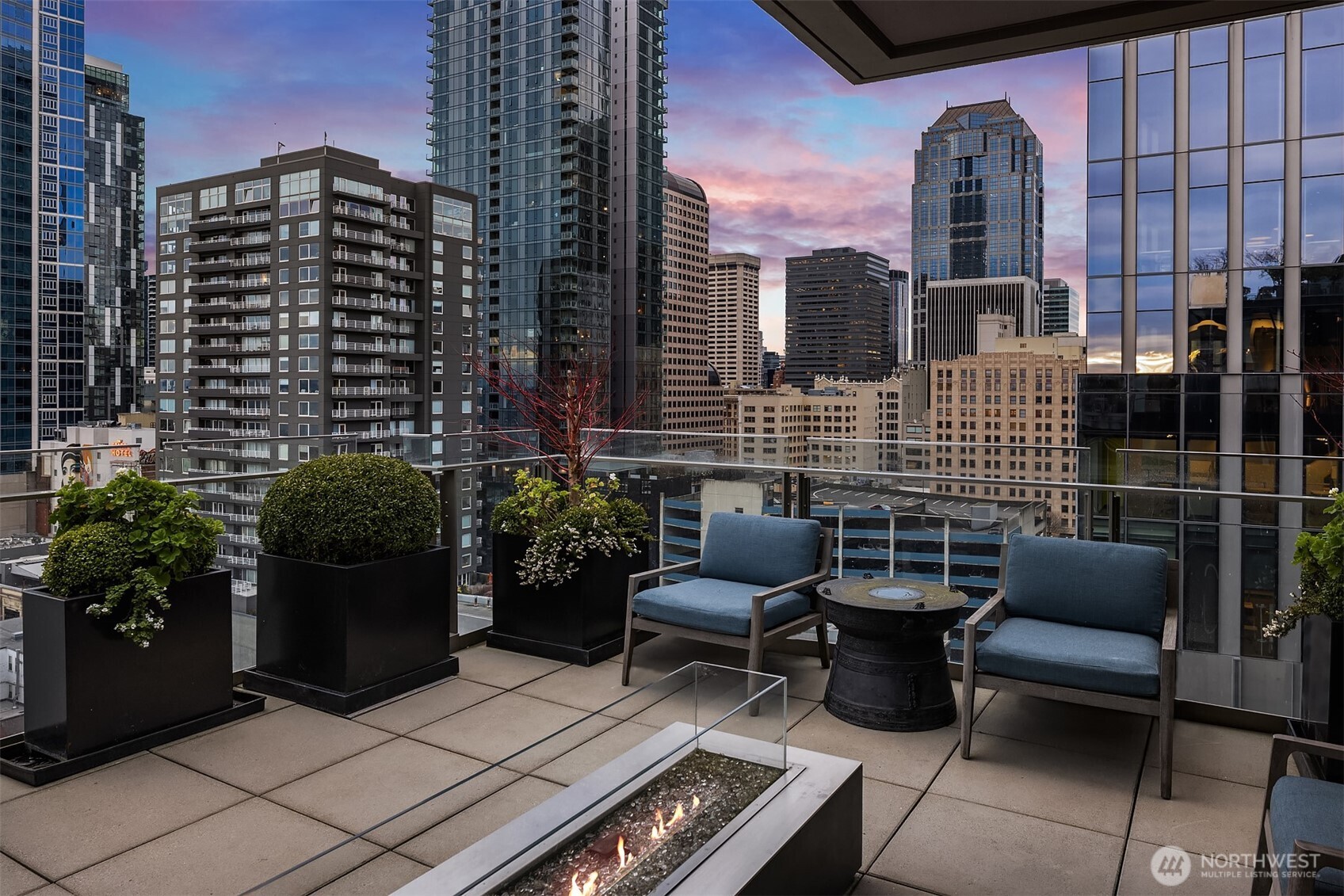 99 Union Street, Unit 1704 Seattle, WA 98101 - Photo 3 of 40