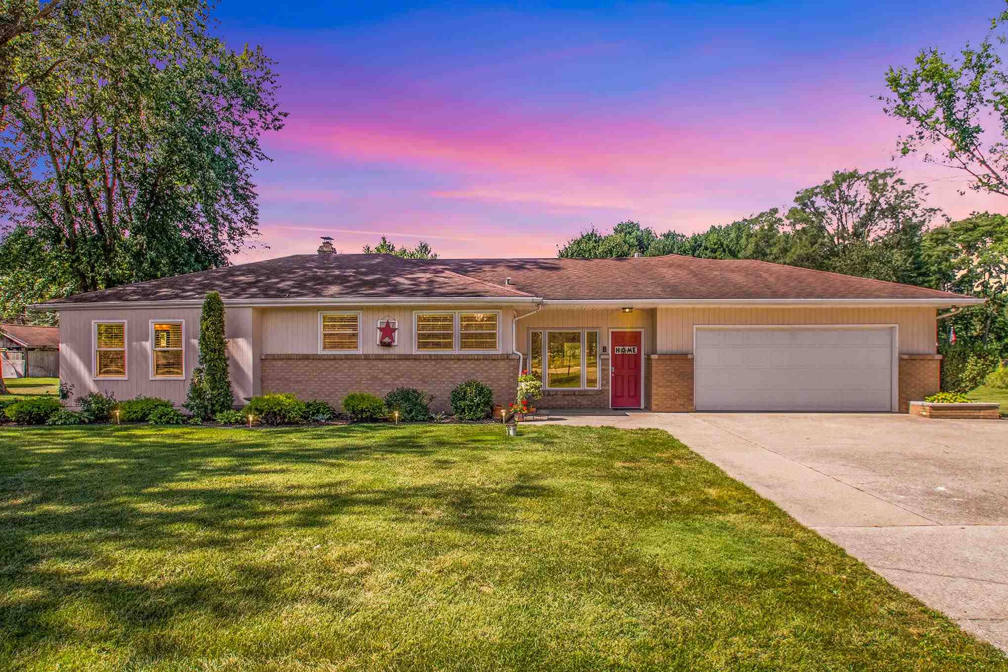 56225 Cedar Road Mishawaka, IN 46545 - Photo 1 of 28 Gallery Image 1