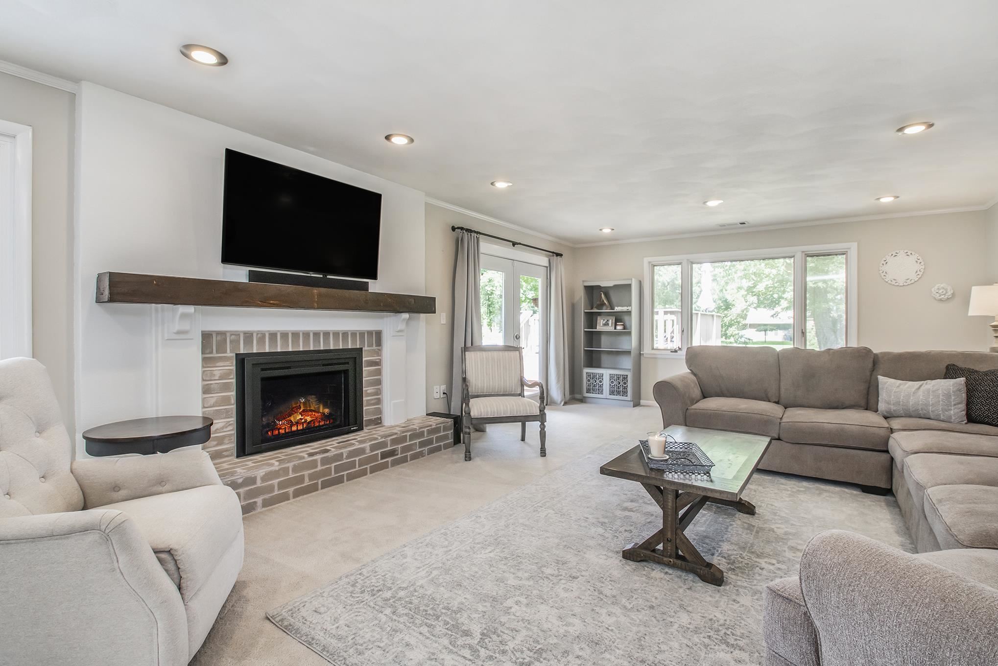 56225 Cedar Road Mishawaka, IN 46545 - Photo 14 of 28 Gallery Image 14