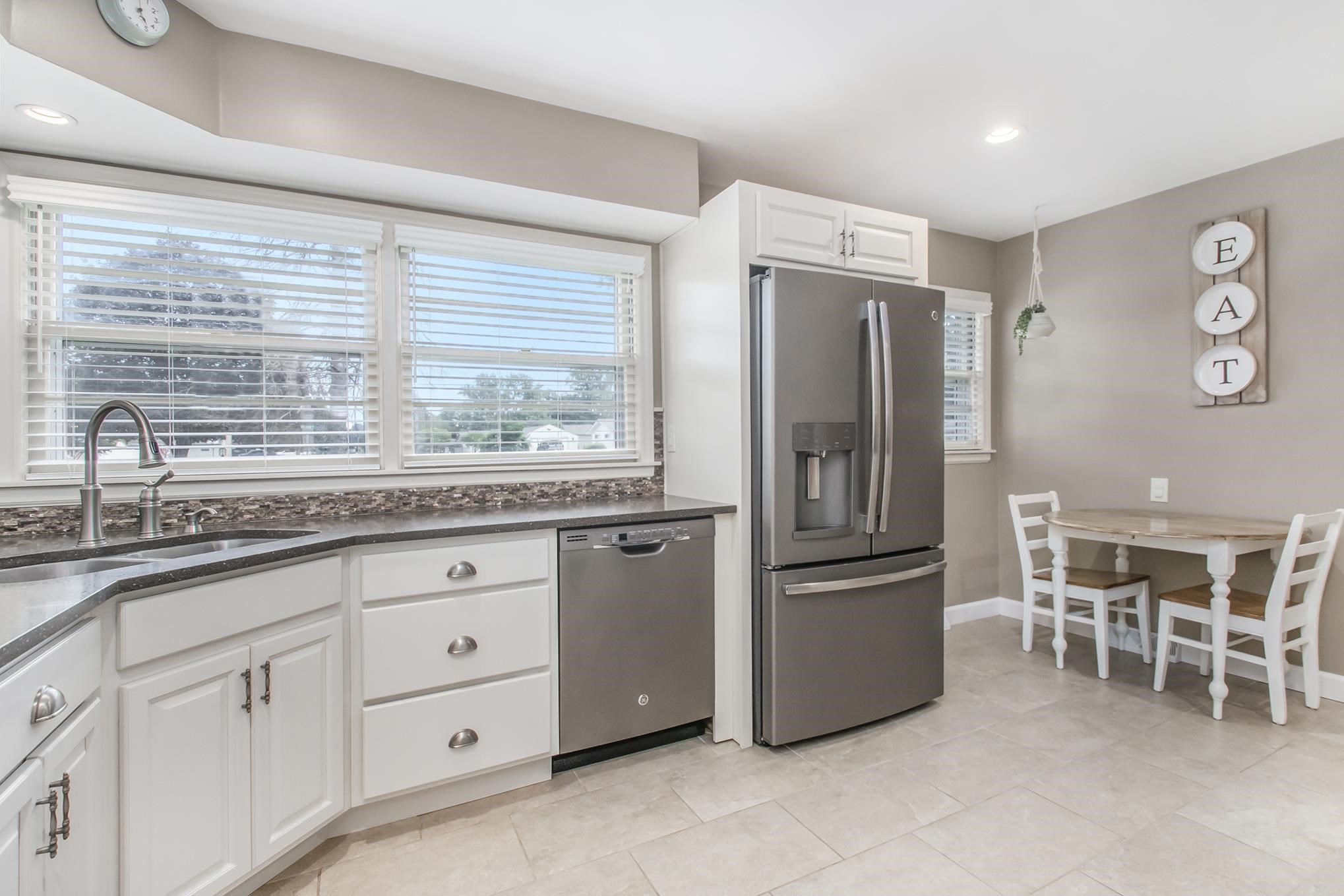 56225 Cedar Road Mishawaka, IN 46545 - Photo 16 of 28 Gallery Image 16