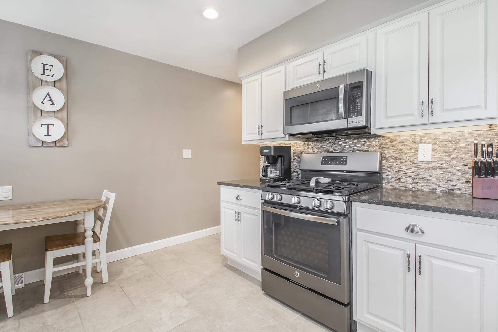 56225 Cedar Road Mishawaka, IN 46545 - Photo 18 of 28 Gallery Image 18