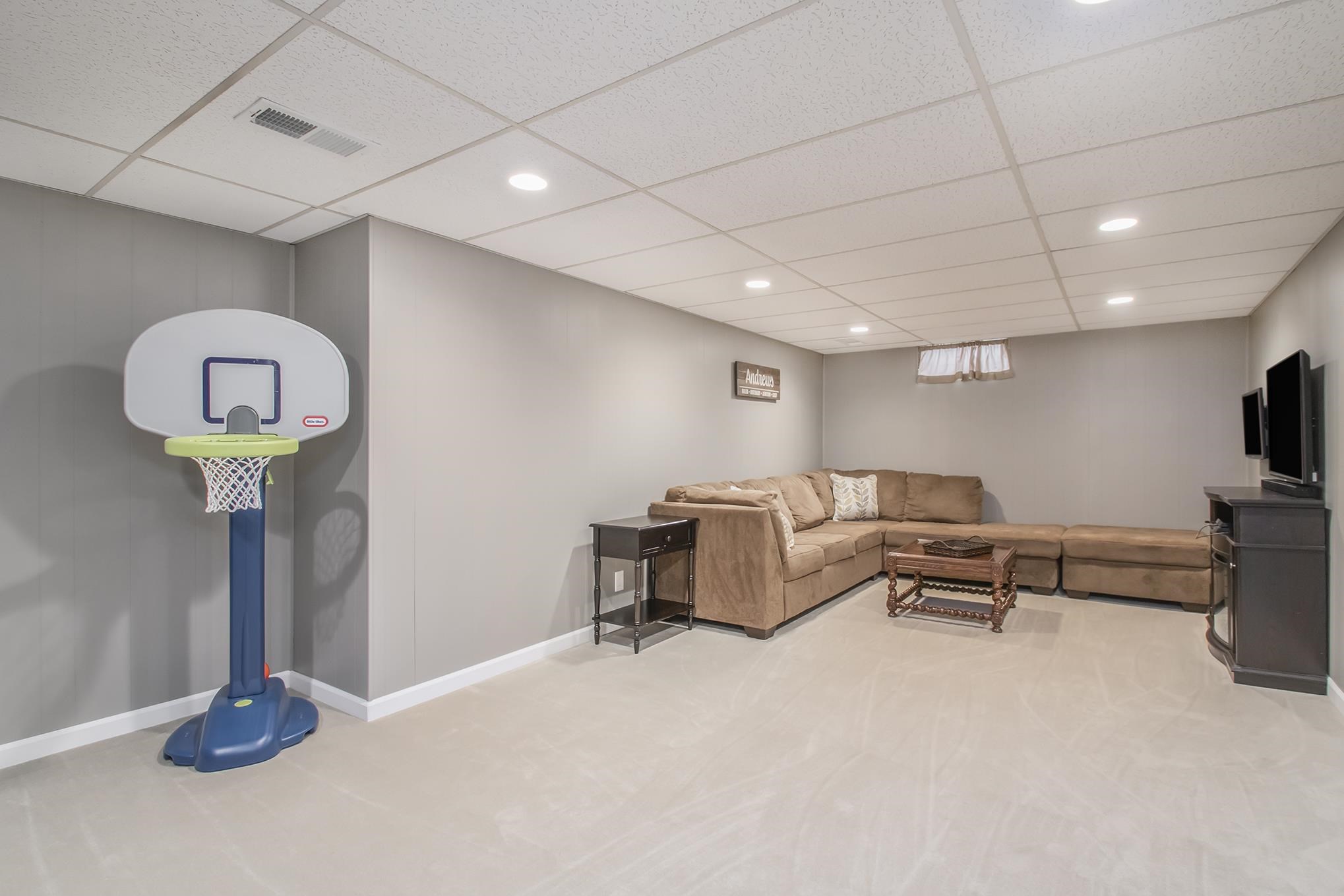 56225 Cedar Road Mishawaka, IN 46545 - Photo 27 of 28 Gallery Image 27