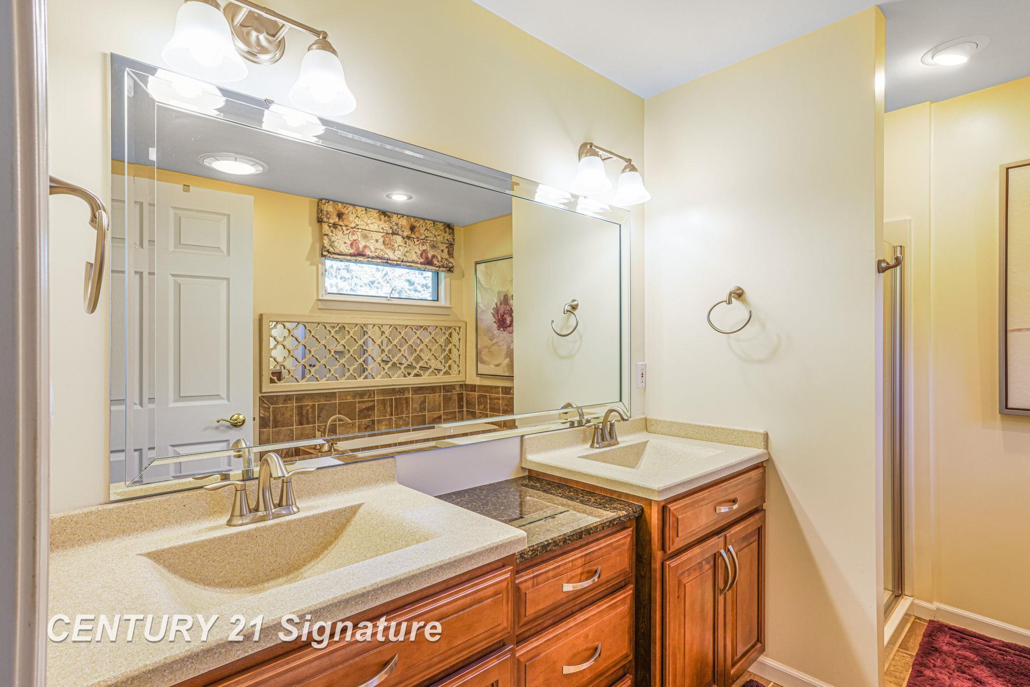 4087 Autumn Ridge Saginaw, MI 48603 - Photo 27 of 66