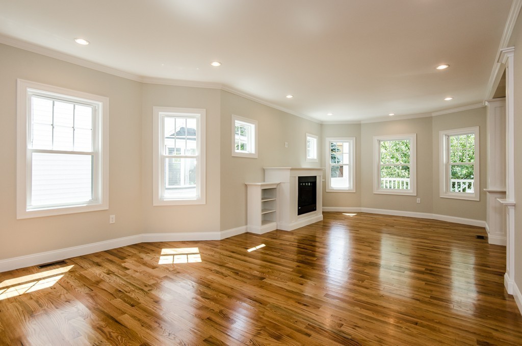 29 Highland Road Somerville, MA 02144 - Photo 7 of 30 Gallery Image 7