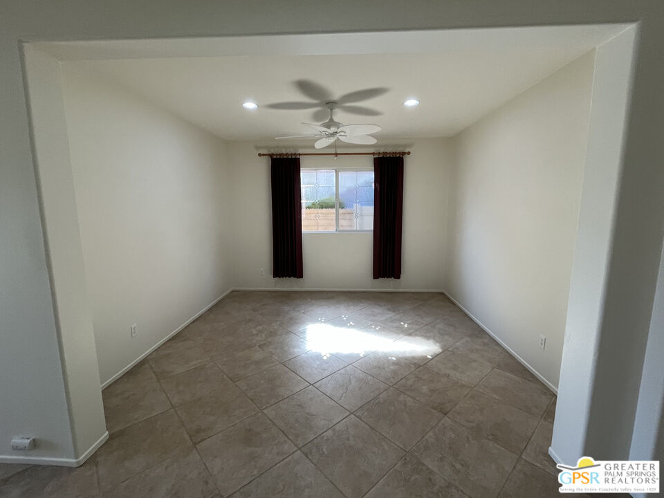 27896 Crystal Spring Drive Menifee, CA 92584 - Photo 21 of 56