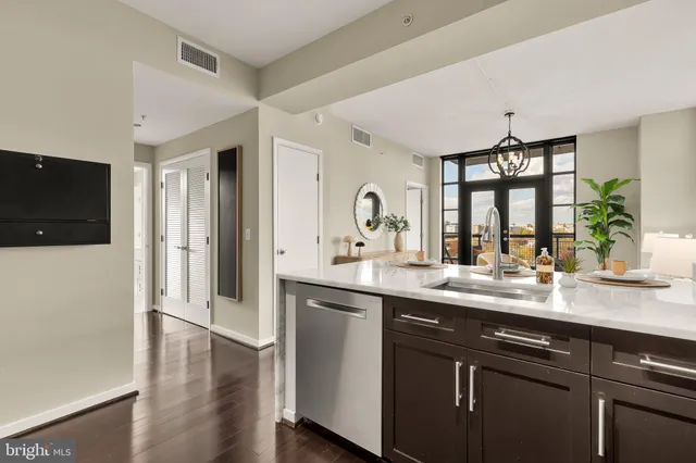 $497,000 | 437 New York Avenue Northwest, Unit 1001, Washington, DC 20001