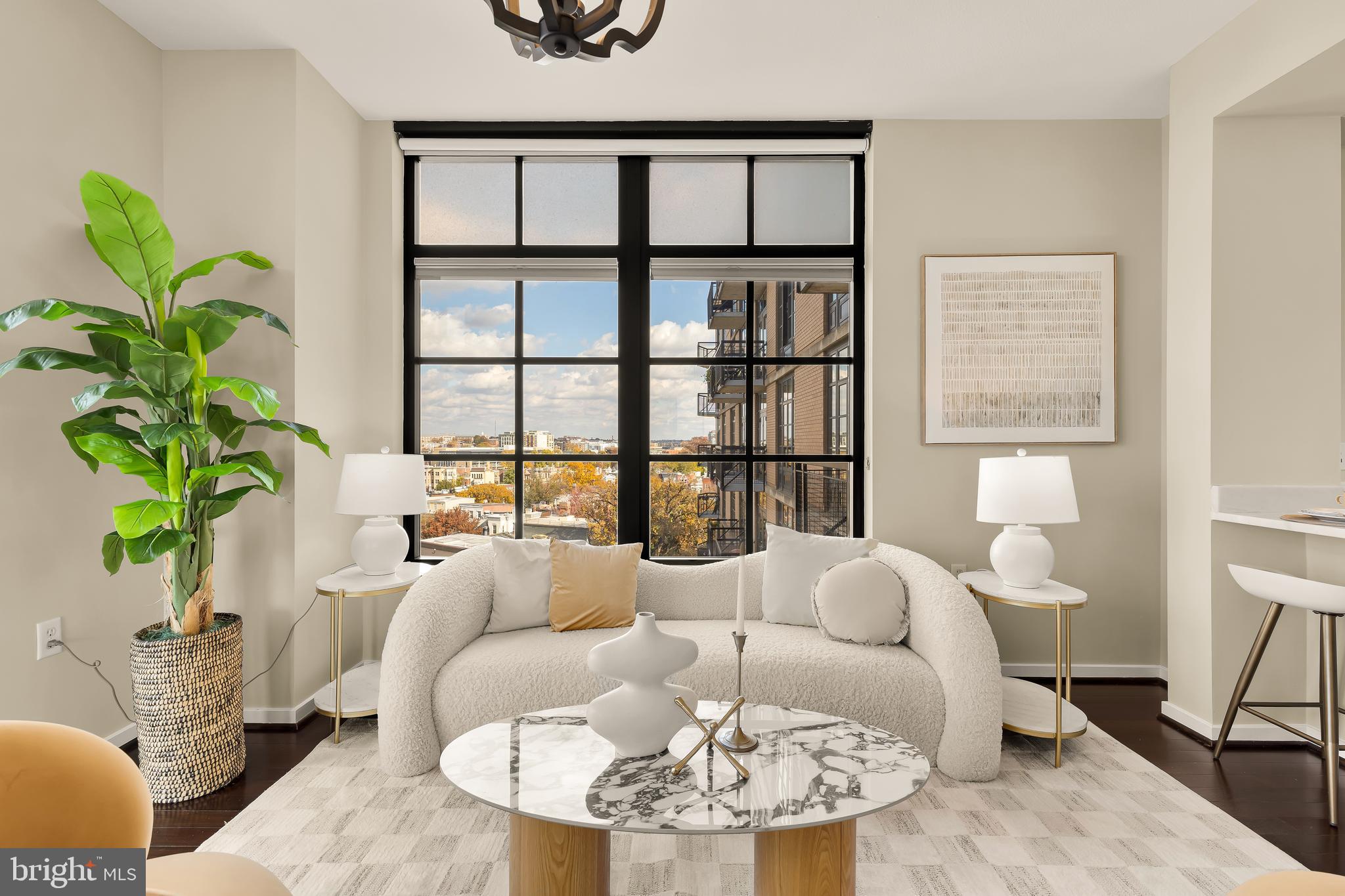 437 New York Avenue Northwest, Unit 1001 Washington, DC 20001 - Photo 2 of 40