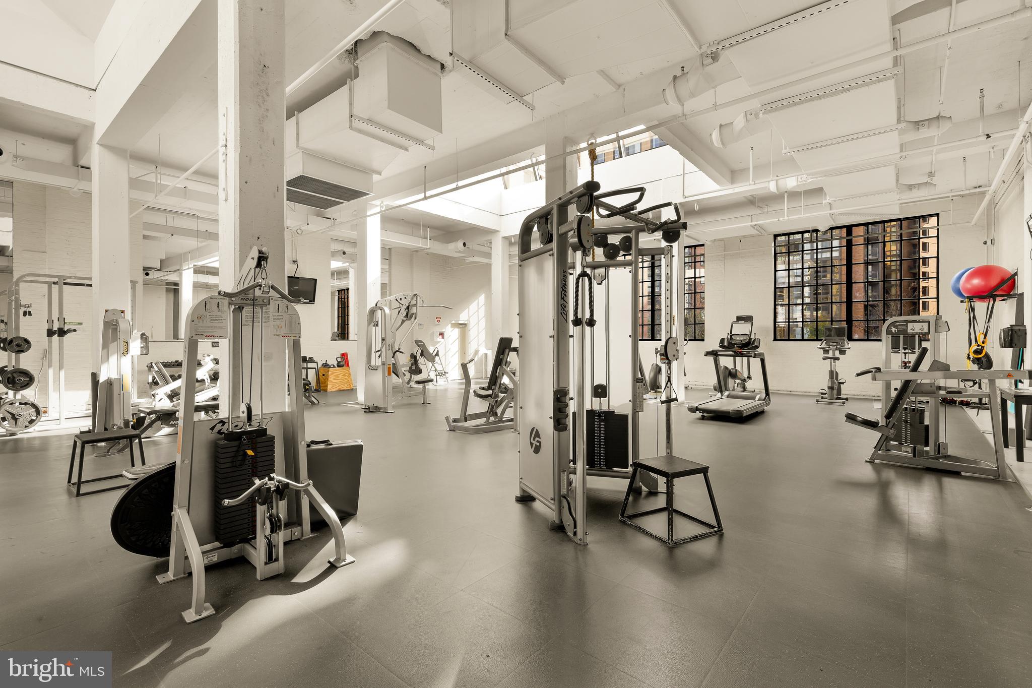 437 New York Avenue Northwest, Unit 1001 Washington, DC 20001 - Photo 35 of 40