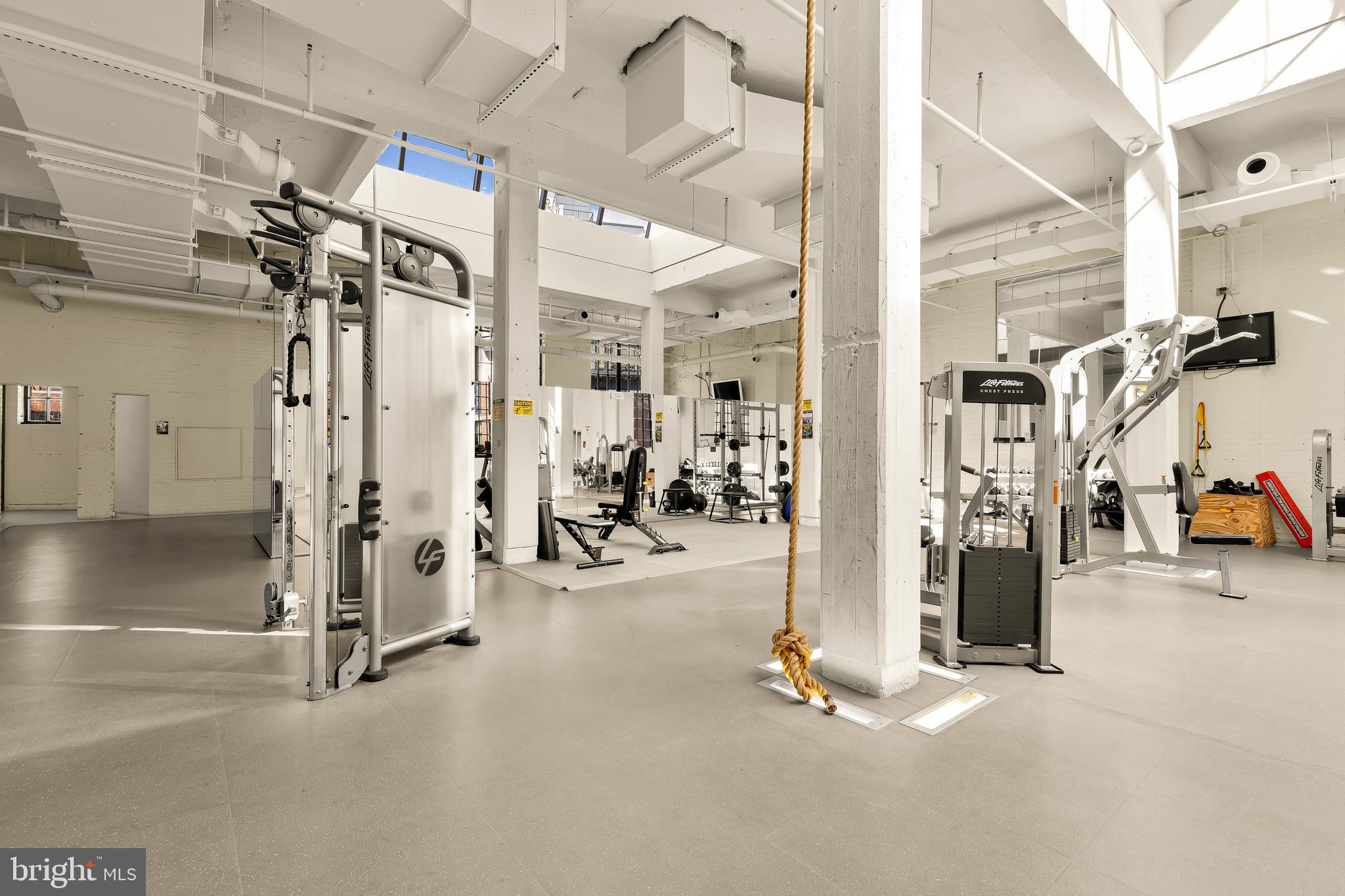 437 New York Avenue Northwest, Unit 1001 Washington, DC 20001 - Photo 36 of 40